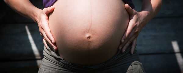 Состояние на учете беременных на юго-западе Франции - Sputnik Кыргызстан