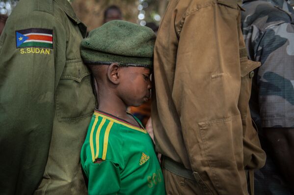 Освобождение детей-солдат в Судане - Sputnik Кыргызстан