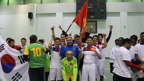 Турнир по мини-футболу в рамках XVIII Зимних дипломатических игр в Подмосковье - Sputnik Кыргызстан