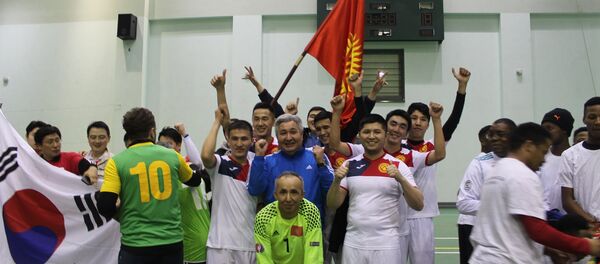 Турнир по мини-футболу в рамках XVIII Зимних дипломатических игр в Подмосковье - Sputnik Кыргызстан