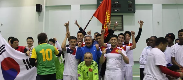 Турнир по мини-футболу в рамках XVIII Зимних дипломатических игр в Подмосковье - Sputnik Кыргызстан