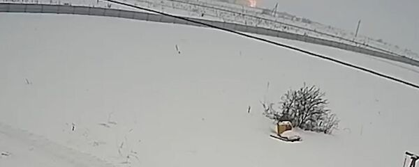 Момент падения Ан-148 в Подмосковье попал на камеры Момент падения Ан-148 в Подмосковье попал на камеры - Sputnik Кыргызстан