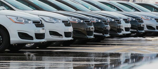 Калужский завод ПСМА Рус запустил в производство Citroen C4 - Sputnik Кыргызстан