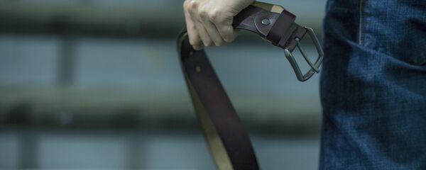 Случаи насилия над несовершеннолетними в КР Случаи насилия над несовершеннолетними в КР - Sputnik Кыргызстан