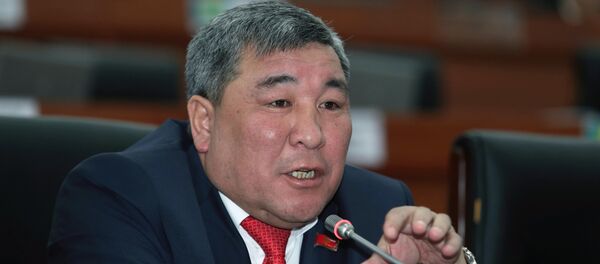 Депутат ЖК Рыскелди Момбеков Депутат ЖК Рыскелди Момбеков - Sputnik Кыргызстан