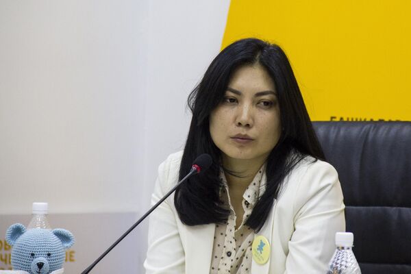 Муж избивал жену с детьми несколько дней подряд. Об изнанке карантина в КР - Sputnik Кыргызстан