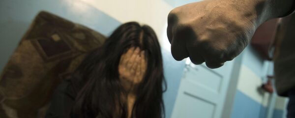 Случаи семейного насилия Случаи семейного насилия - Sputnik Кыргызстан