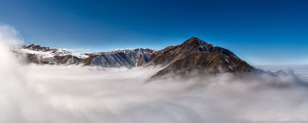 Булут чулгаган чоку. Архив - Sputnik Кыргызстан