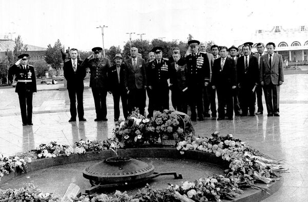 Генерал-лейтенант Жумабек Асанкулов - Sputnik Кыргызстан