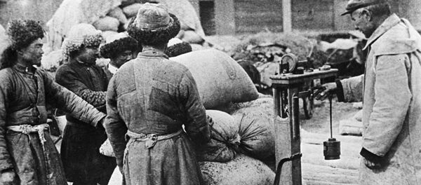 КРЕСТЬЯНЕ ХЛЕБ СДАЧА КИРГИЗИЯ КРЕСТЬЯНЕ ХЛЕБ СДАЧА КИРГИЗИЯ - Sputnik Кыргызстан