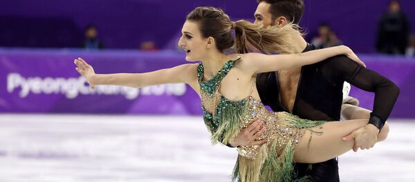 Фигуристы из Франции Габриэлла Пападакис и Гийом Сизерон - Sputnik Кыргызстан