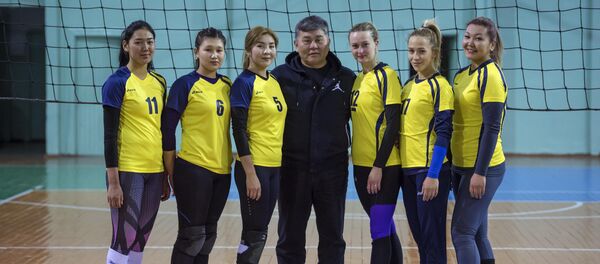 Волейбол боюнча кыз-келиндер арасындагы курама команда. Архив - Sputnik Кыргызстан
