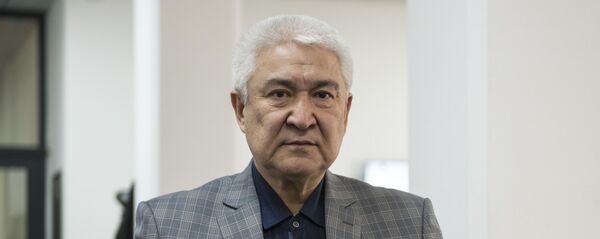 Заслуженный артист КР Темирлан Сманбеков - Sputnik Кыргызстан