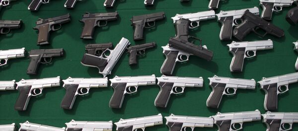 Игрушечные пистолеты  - Sputnik Кыргызстан