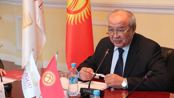 Экс-посол Кыргызстана в ряде стран Эсенгул Омуралиев. Архивное фото - Sputnik Кыргызстан