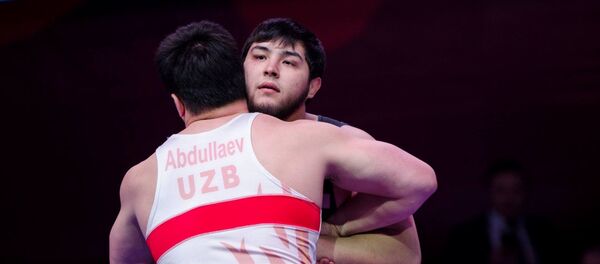Борец греко-римского стиля Мурат Рамонов во время схватки - Sputnik Кыргызстан