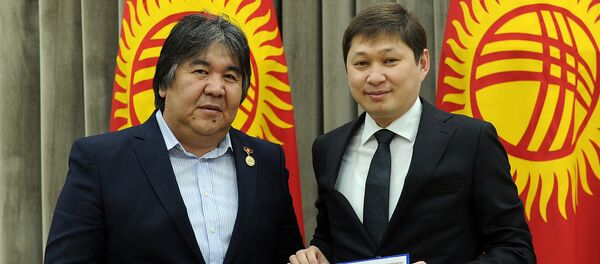 Награждение деятелей культуры и искусства Государственной премией КР им. Токтогула в области литературы, искусства и архитектуры - Sputnik Кыргызстан