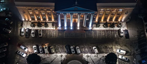 Бишкек с высоты птичьего полета — столичная мэрия Бишкек с высоты птичьего полета — столичная мэрия - Sputnik Кыргызстан