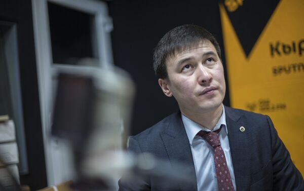 Председатель правления ОАО Национальная энергетическая холдинговая компания Айбек Калиев - Sputnik Кыргызстан
