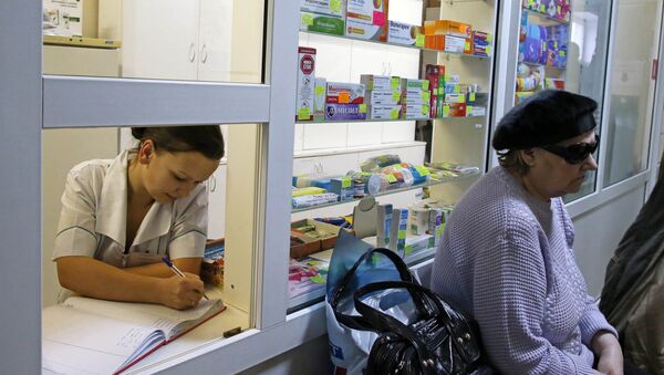 Обеспечение лекарствами льготных категорий граждан - Sputnik Кыргызстан