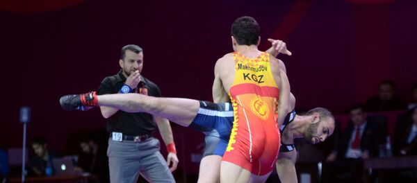 Чемпионат Азии по борьбе во Дворце спорта в Бишкеке - Sputnik Кыргызстан