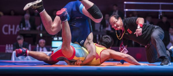 Чемпионат Азии по борьбе во Дворце спорта в Бишкеке - Sputnik Кыргызстан