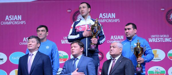 Чемпионат Азии по борьбе во Дворце спорта в Бишкеке - Sputnik Кыргызстан