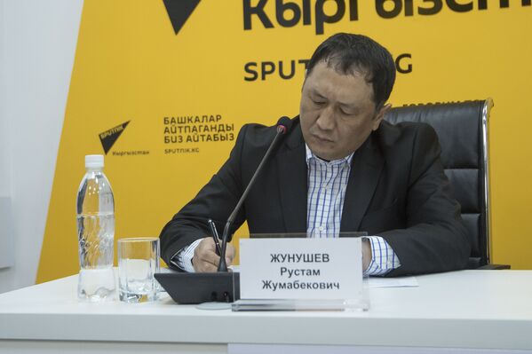 Председатель комитета мукомолов кыргызстана Рустам Жунушев - Sputnik Кыргызстан