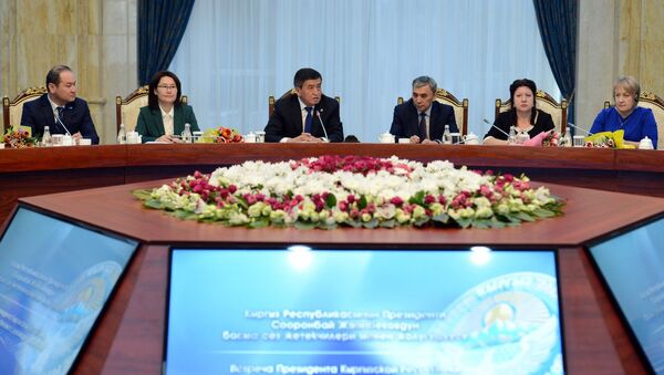 Встреча президента КР Сооронбая Жээнбекова с руководителями СМИ Кыргызстана - Sputnik Кыргызстан