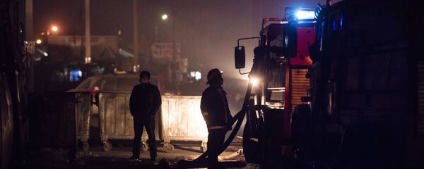 Өрт өчүрүү кызматкерлери. Архив - Sputnik Кыргызстан