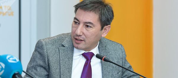 Азербайджанский политолог Ильгар Велизаде - Sputnik Кыргызстан