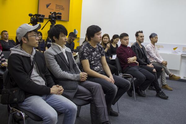 Пресс-конференция Иллюзионисты со всего мира впервые прилетели в Бишкек - Sputnik Кыргызстан