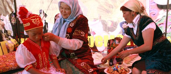 Фестиваль народного и прикладного искусства Кыргыз Шырдагы - Sputnik Кыргызстан