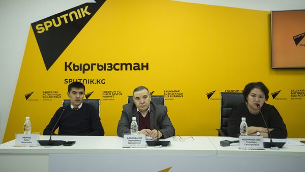 Пресс-конференция В КР все чаще отказываются от прививок — это может привести к необратимым последствиям - Sputnik Кыргызстан