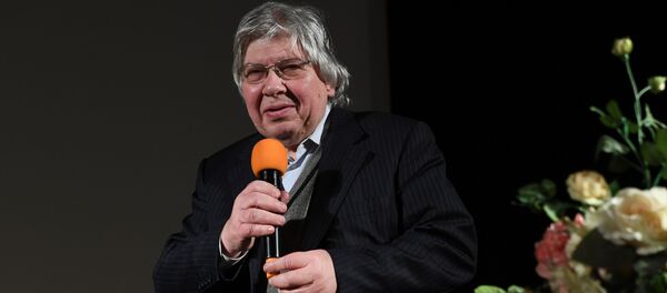 Церемония вручения премии Гильдии киноведов и кинокритиков Белый слон Церемония вручения премии Гильдии киноведов и кинокритиков Белый слон - Sputnik Кыргызстан