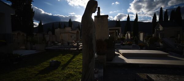 Последствия сильного землетрясения в центральной Италии - Sputnik Кыргызстан