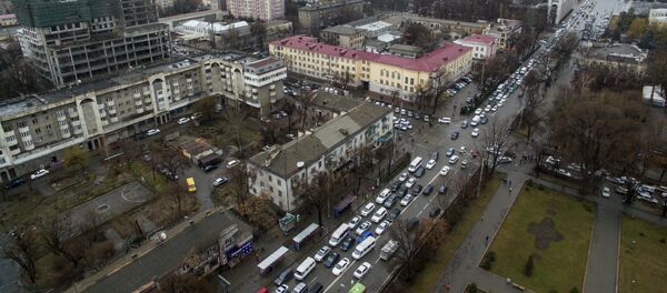 Проблема автомобильного затора в Бишкеке Проблема автомобильного затора в Бишкеке - Sputnik Кыргызстан
