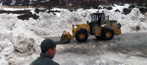 Ашуудагы кар. Архив - Sputnik Кыргызстан