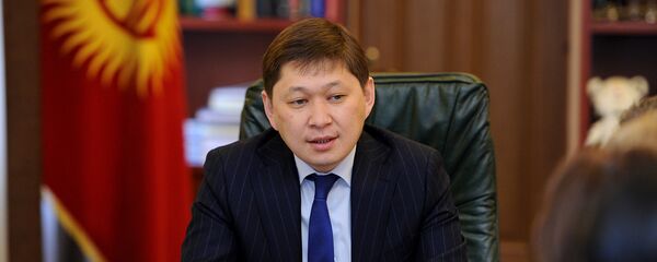 Встреча Сапара Исакова с директором EASST Эммой Макленнан - Sputnik Кыргызстан