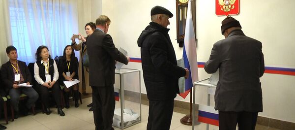 Россиянын президентин шайлоо Бишкекте кандай өтүп жатат. Видео Россиянын президентин шайлоо Бишкекте кандай өтүп жатат. Видео - Sputnik Кыргызстан