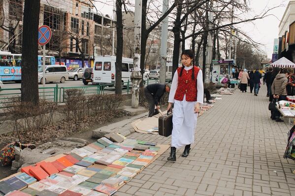 Фото начинающего фотографа Айданы Иманкуловой для конкурса искусств Жизнь в Бишкеке - Sputnik Кыргызстан