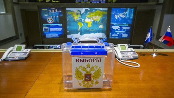 Голосование российских космонавтов на выборах президента РФ - Sputnik Кыргызстан