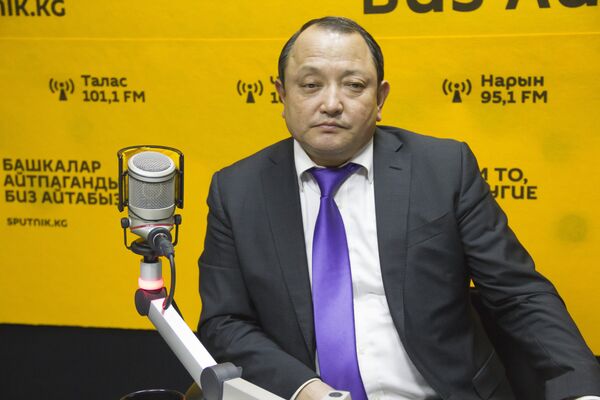 Директор Бишкекского научно-исследовательского центра травматологии и ортопедии Сабырбек Джумабеков - Sputnik Кыргызстан