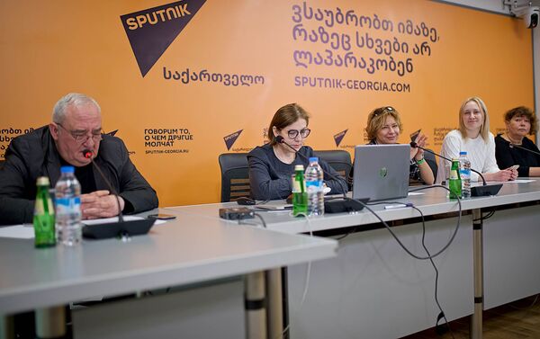 Международное информационное агентство и радио Sputnik начинает образовательнyю программу SputnikPro для журналистов в странах ближнего зарубежья. - Sputnik Кыргызстан