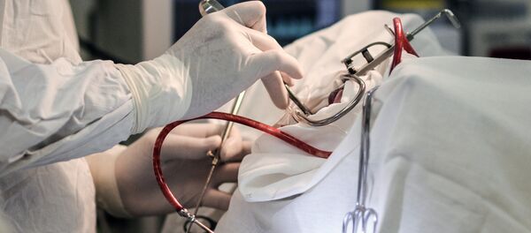 Работа хирурга-отоларинголога в Великом Новгороде - Sputnik Кыргызстан