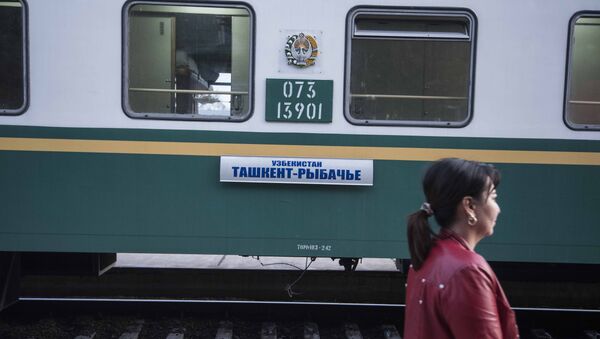 Поезда рейса Ташкент — Балыкчы - Sputnik Кыргызстан