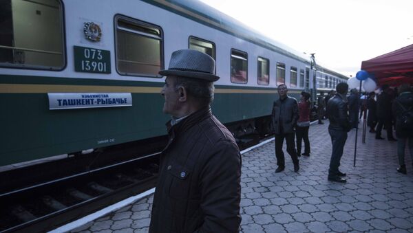 Ташкент — Балыкчы поезди. Архив - Sputnik Кыргызстан