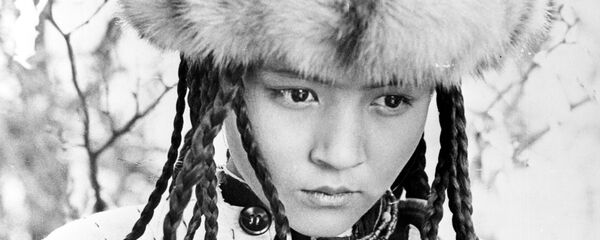 Кинофильм Ранние журавли режиссера Болотбека Шамшиева - Sputnik Кыргызстан