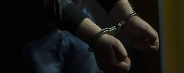 Арест подозреваемого в преступлении в КР - Sputnik Кыргызстан