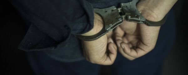 Арест подозреваемого в преступлении в КР - Sputnik Кыргызстан